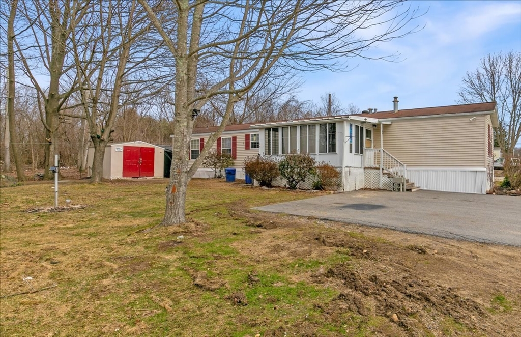 124 West Main St Lot 1