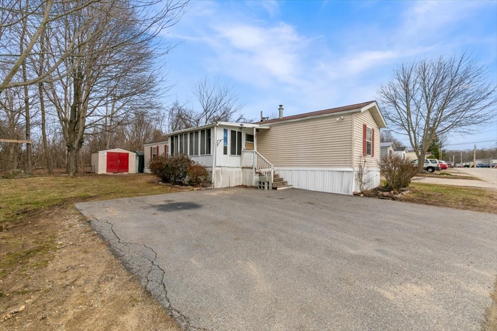 124 West Main St Lot 1