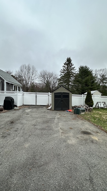 13 Collins St, Salisbury, MA Photo #23