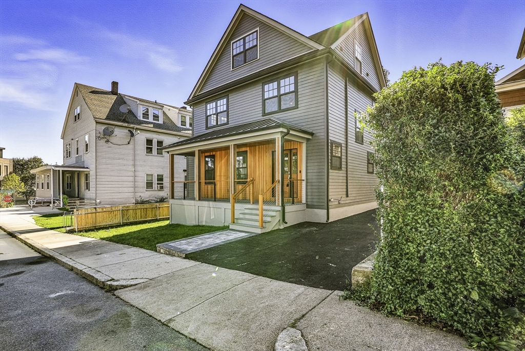 16 Pinehurst St