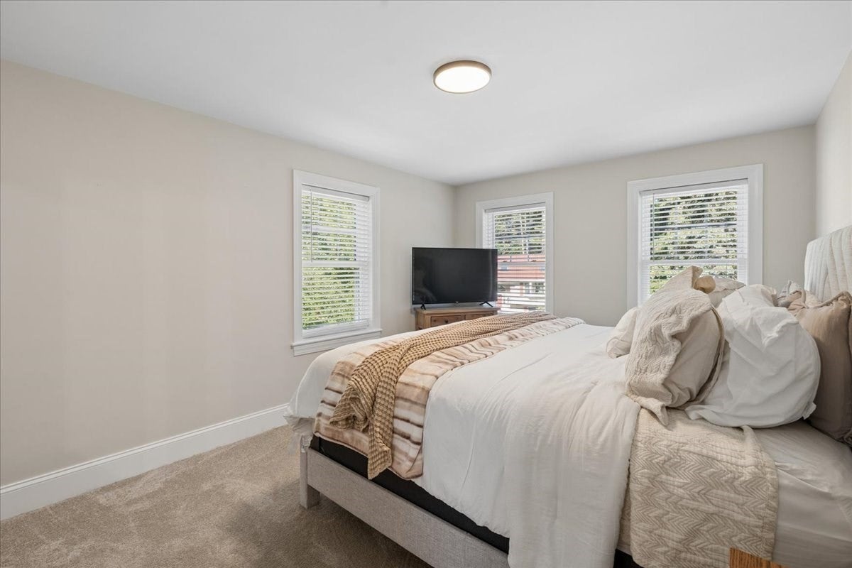 44 California RD, Tewksbury, MA Photo #29