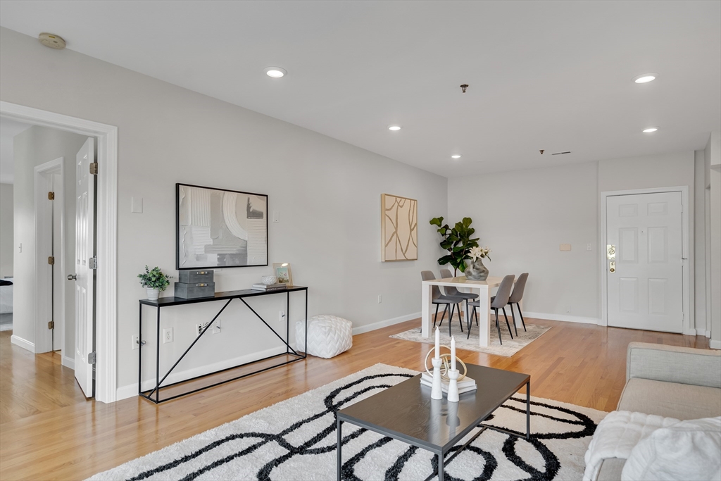 2456 Massachusetts Ave 402