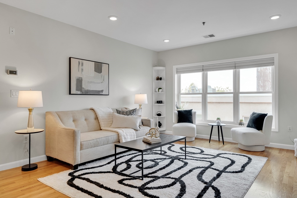 2456 Massachusetts Ave 402