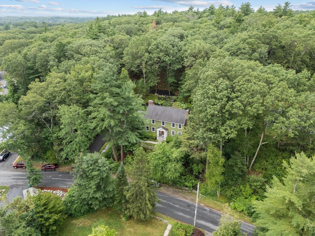 162 Mayfair Dr