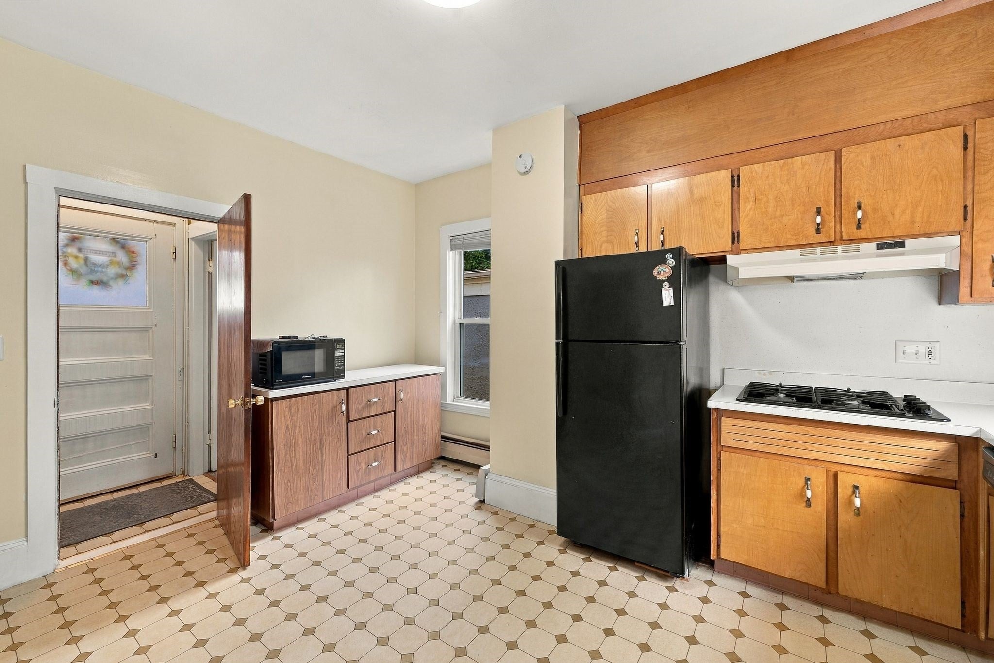 36 Hastings St, Boston, MA, 36 Hastings St, Boston, MA Photo #20