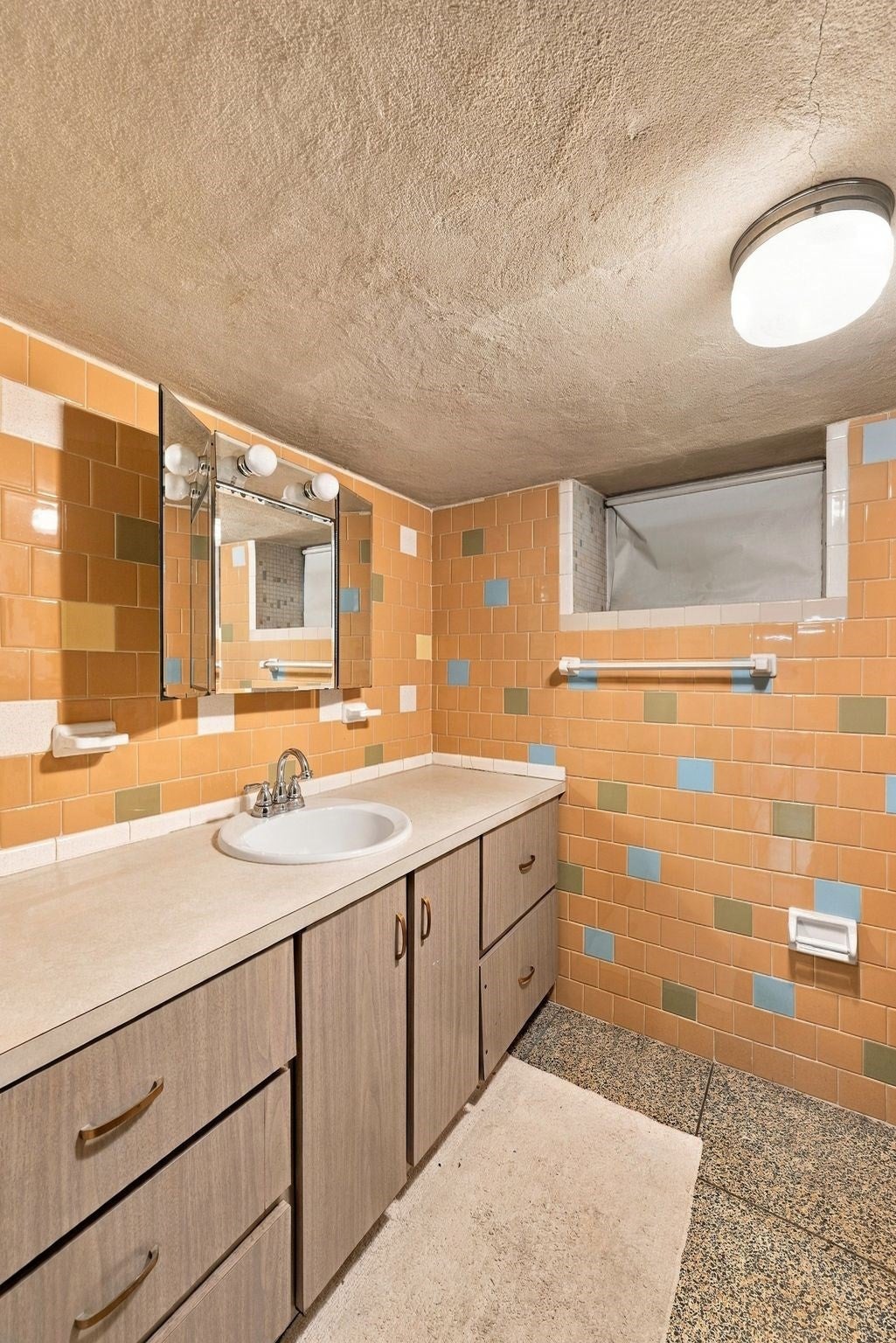 36 Hastings St, Boston, MA, 36 Hastings St, Boston, MA Photo #40