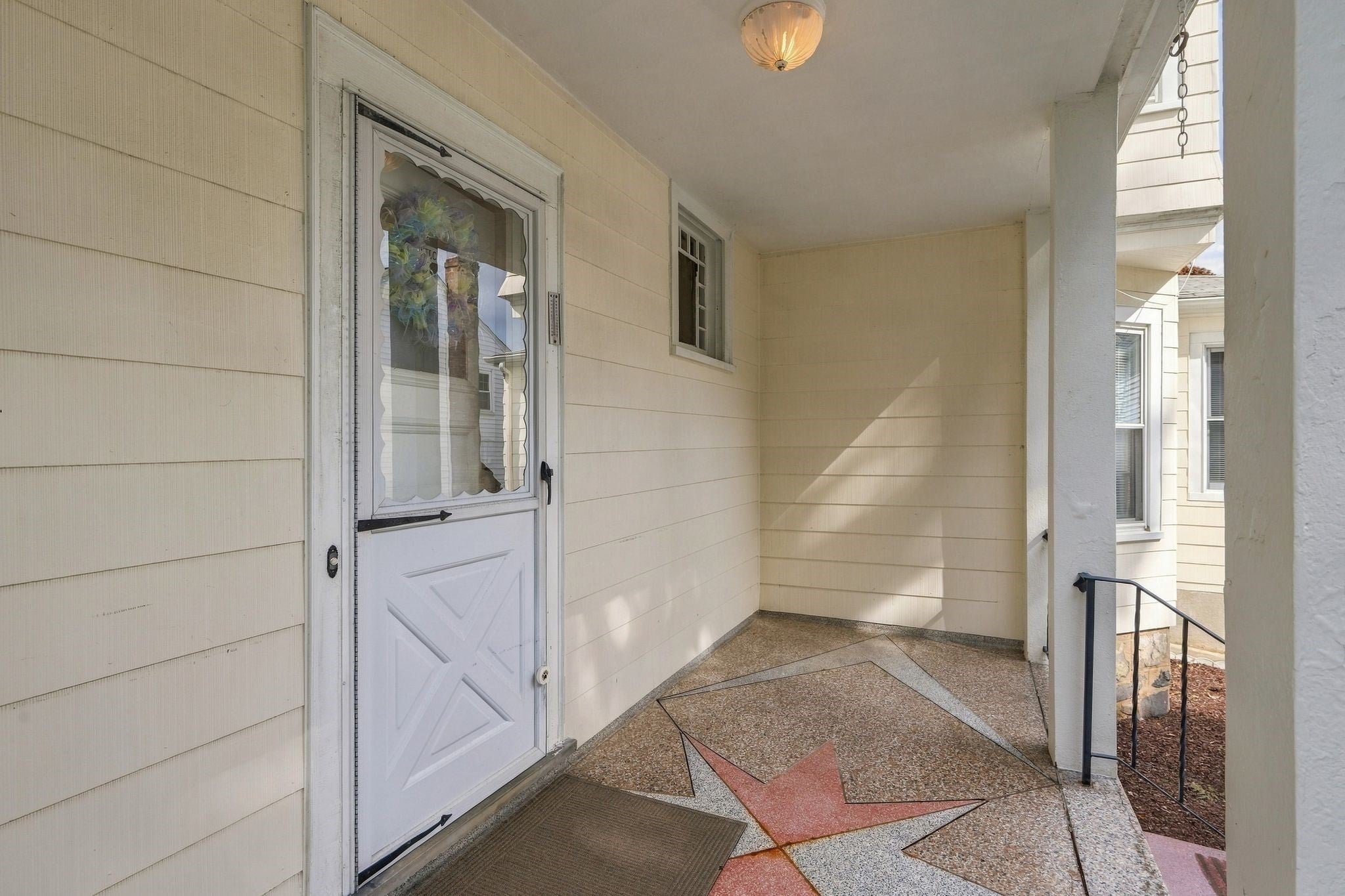 36 Hastings St