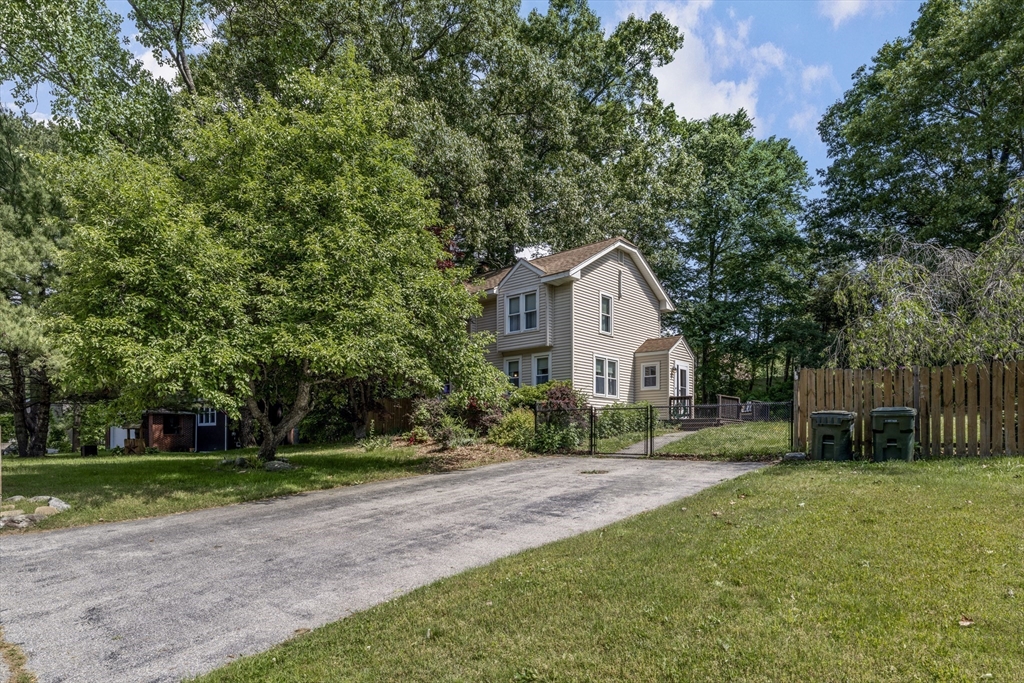 11 Scenic Ave