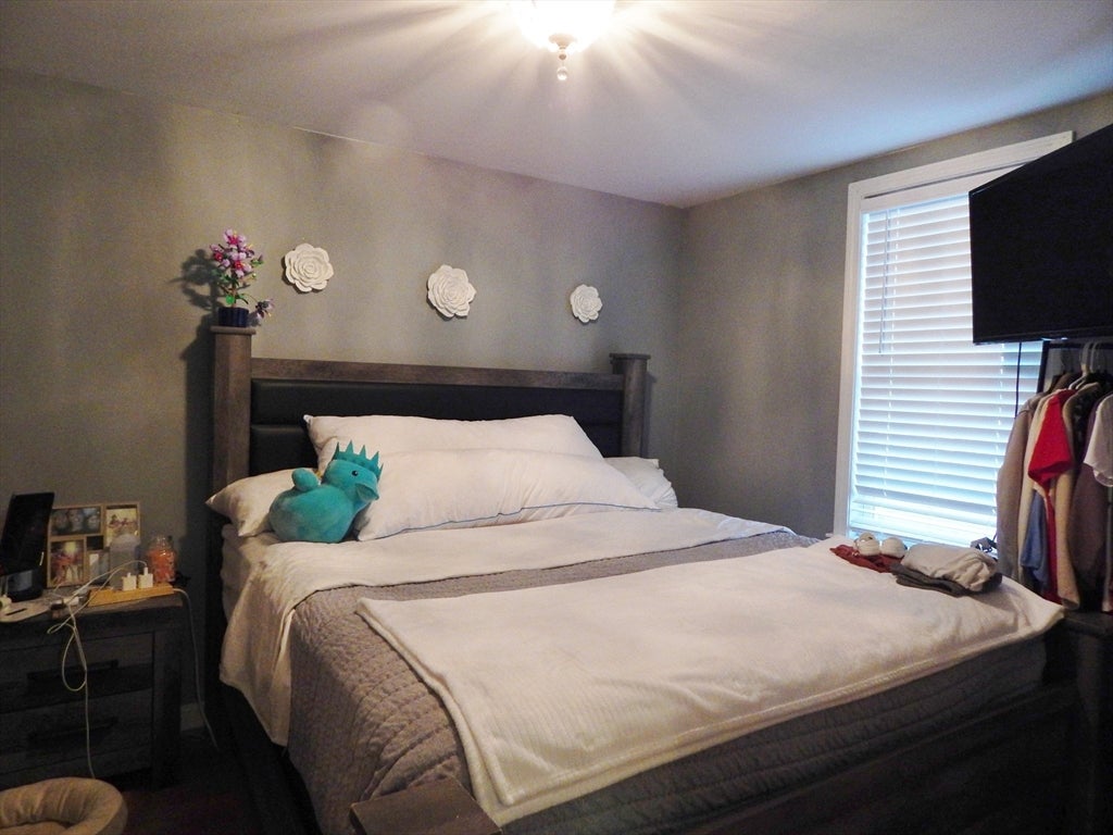 167 Washington St, New Bedford, MA, 167 Washington St, New Bedford, MA Photo #19