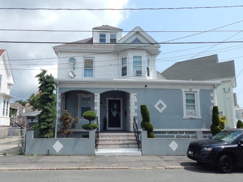 Photo of 167 Washington St, New Bedford, MA 02740 (MLS # 73556675)