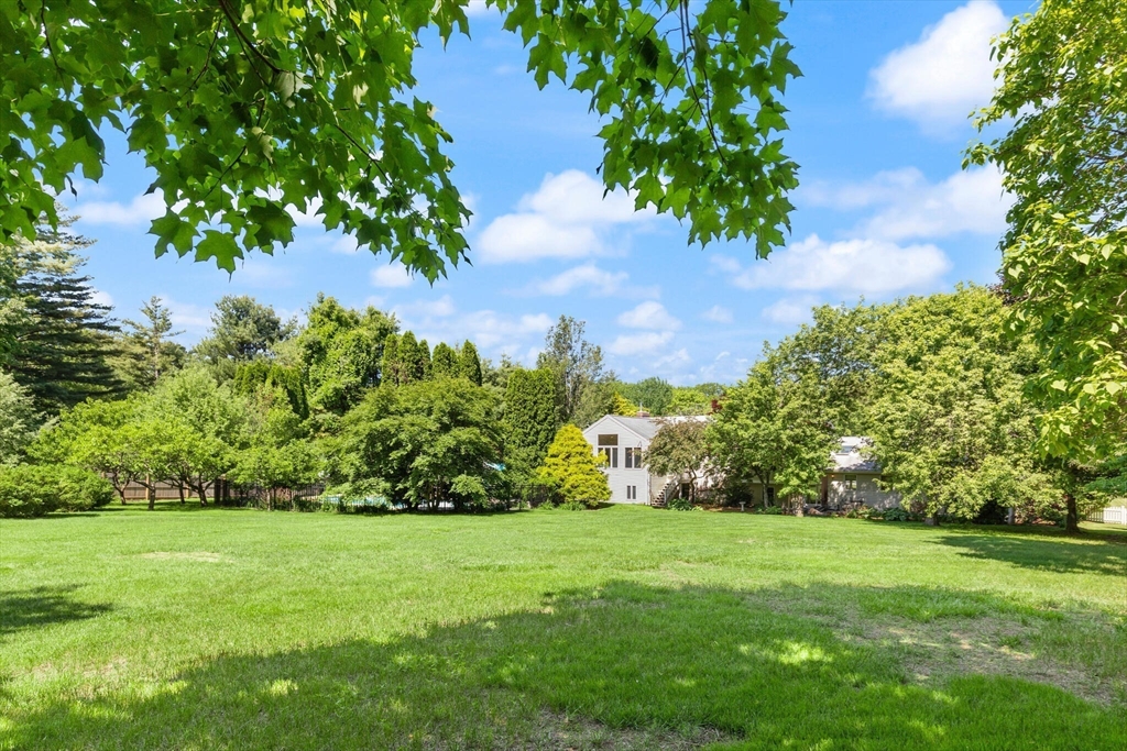241 Red Acre Rd