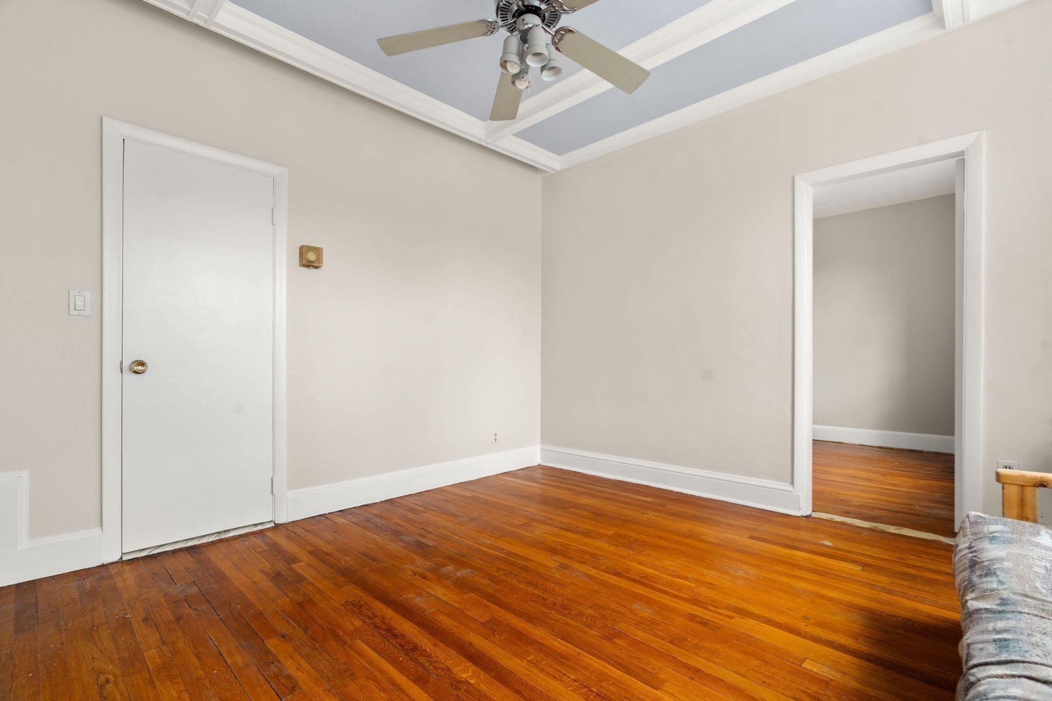 61 Thatcher St 5A