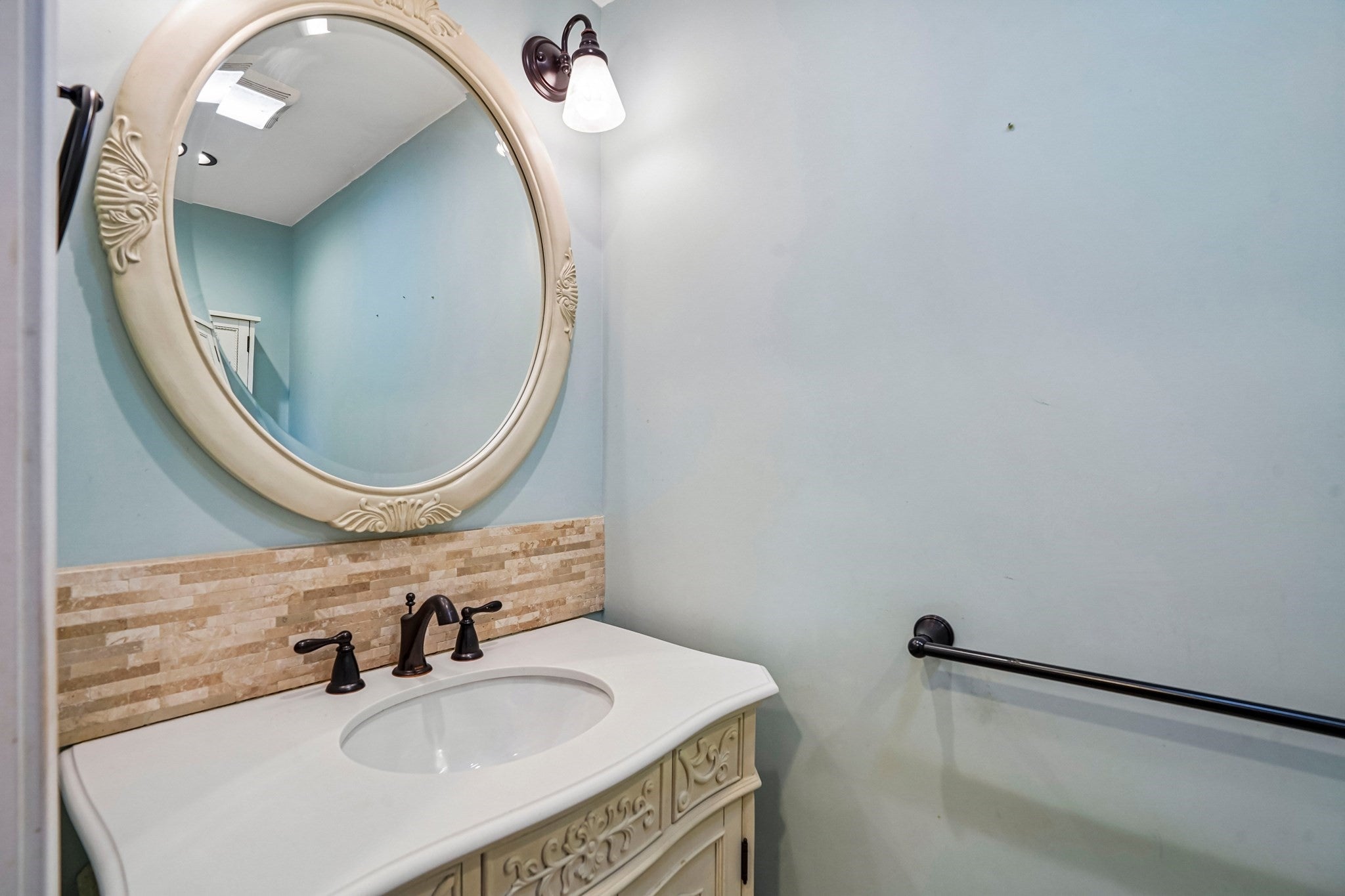 7 Nirvana Dr, Saugus, MA, 7 Nirvana Dr, Saugus, MA Photo #27