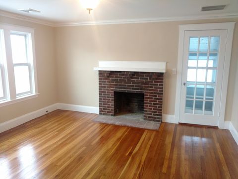 21-23 Selwyn 21 Belmont MA 02478
