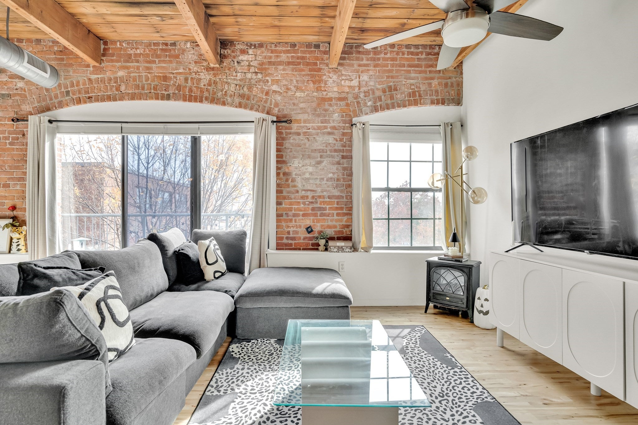 210 Broadway #304, Everett, MA, 210 Broadway #304, Everett, MA Photo #22