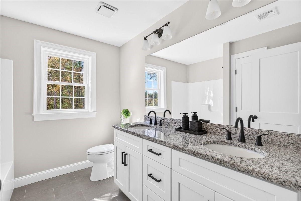 49 Thompson St, Middleboro, MA, 49 Thompson St, Middleboro, MA Photo #24