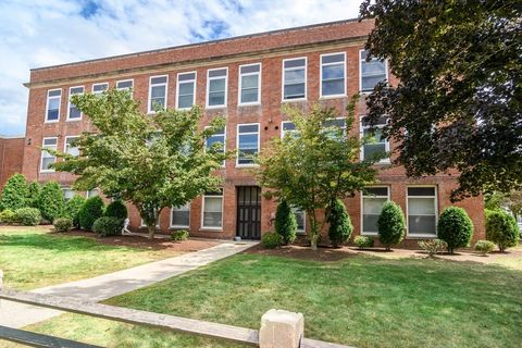 948 Main St 209 Waltham MA 02451