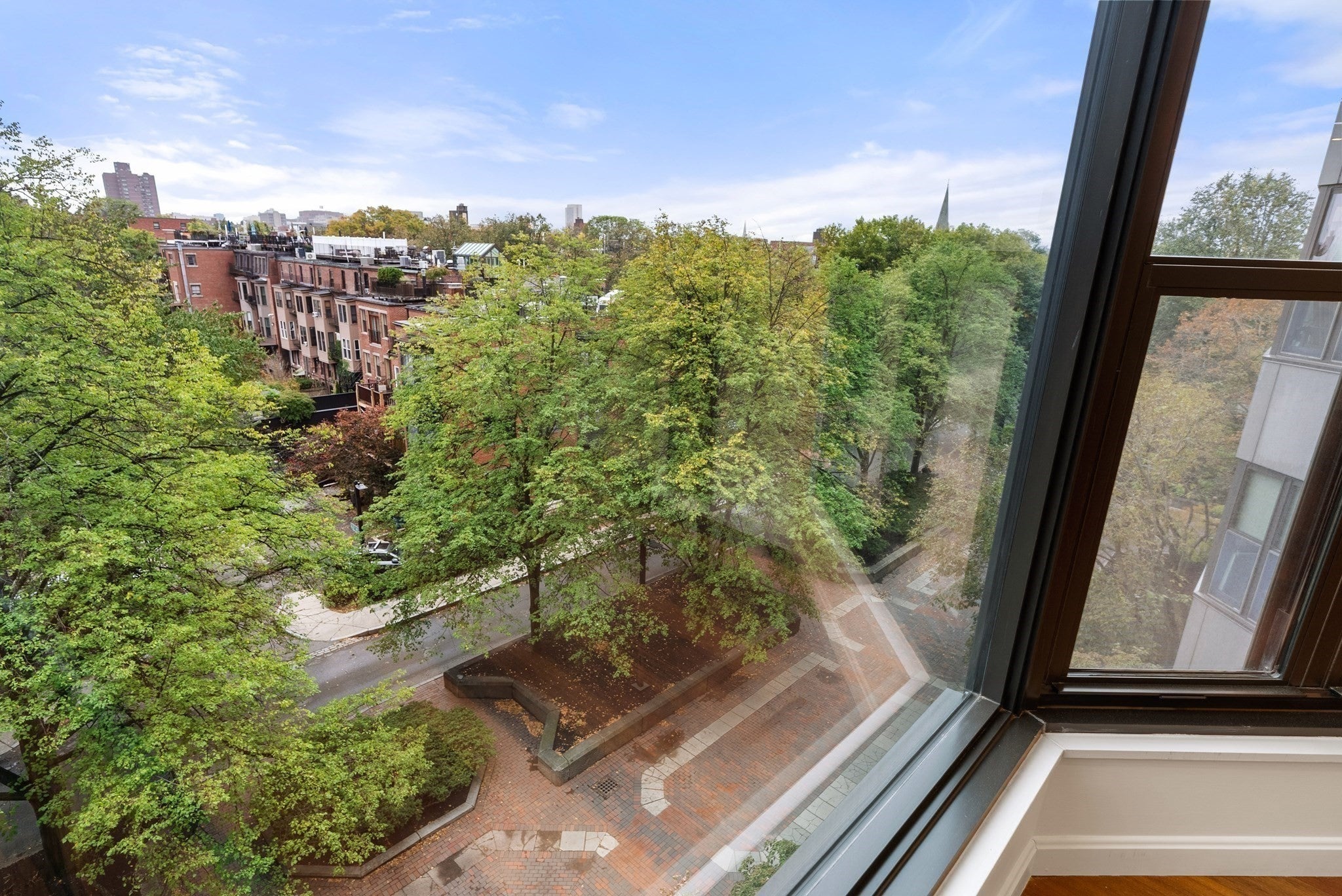 16 Harcourt St #5J, Boston, MA Photo #12