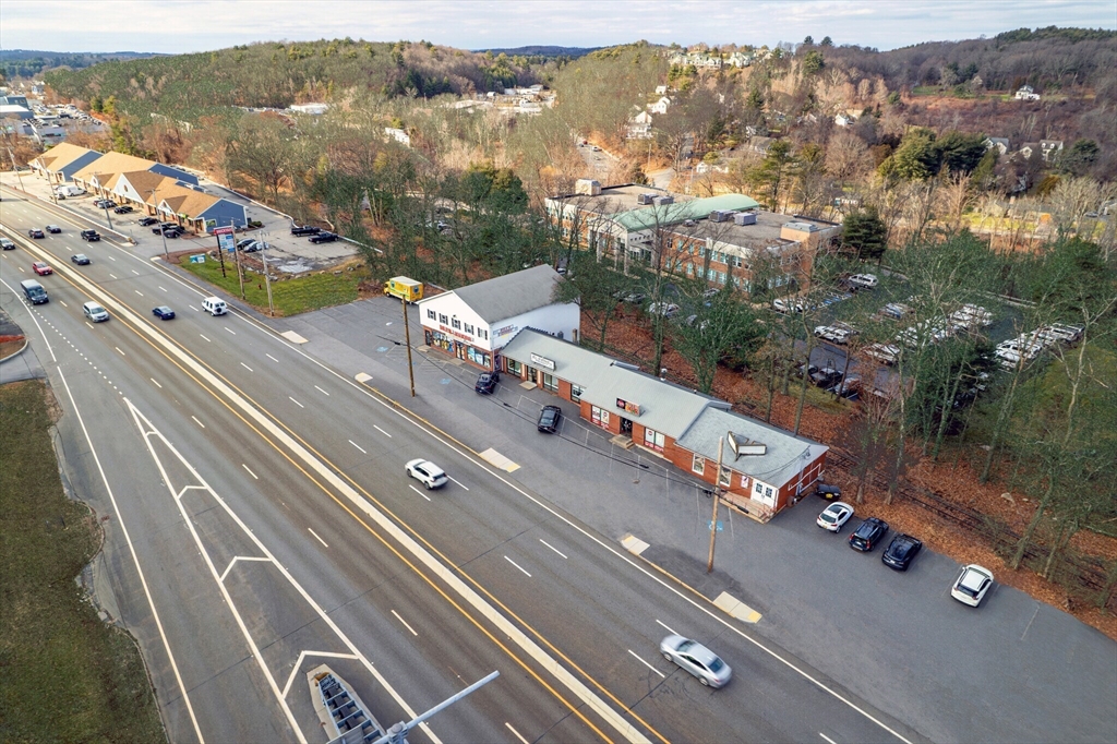 3-11 Turnpike Rd