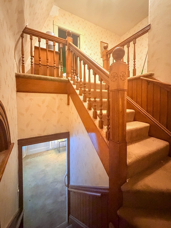 141 Bonney St, New Bedford, MA Photo #18