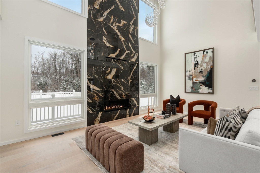 17 Boutwell Rd
