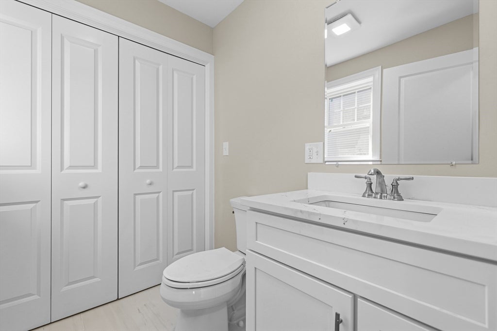 989 Bay Street, Fall River, MA, 989 Bay Street, Fall River, MA Photo #18