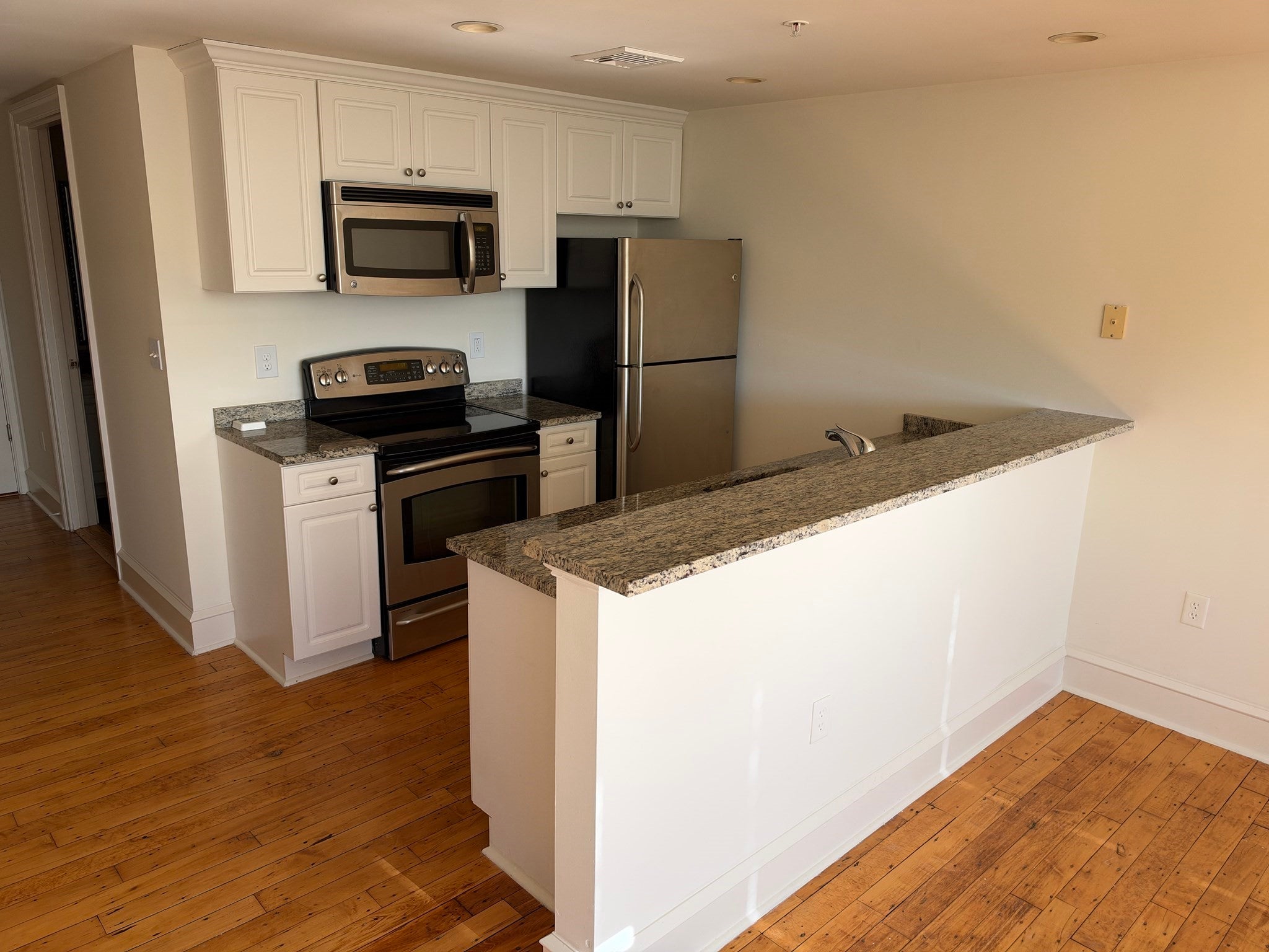 Photo of 175 Maple St #513, Marlborough, MA