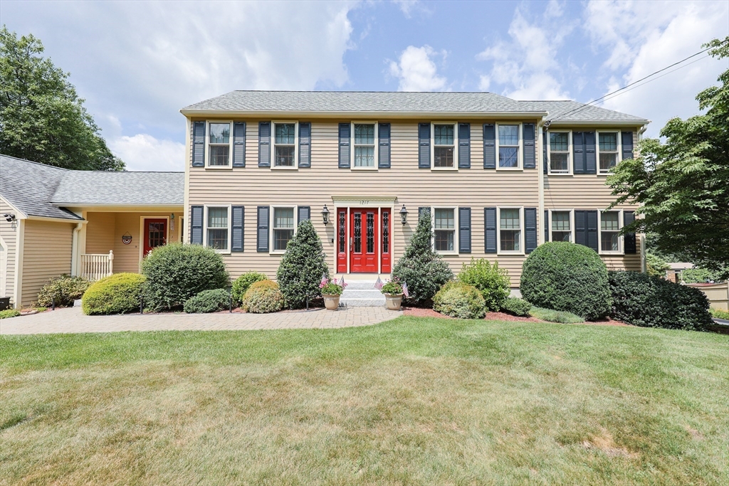 1217 Elm St.