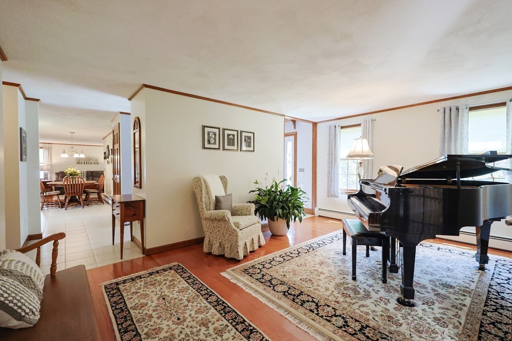 1217 Elm St.