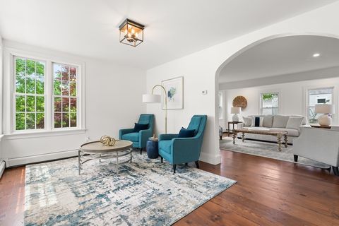 6 Parker Ave Cohasset MA 02025