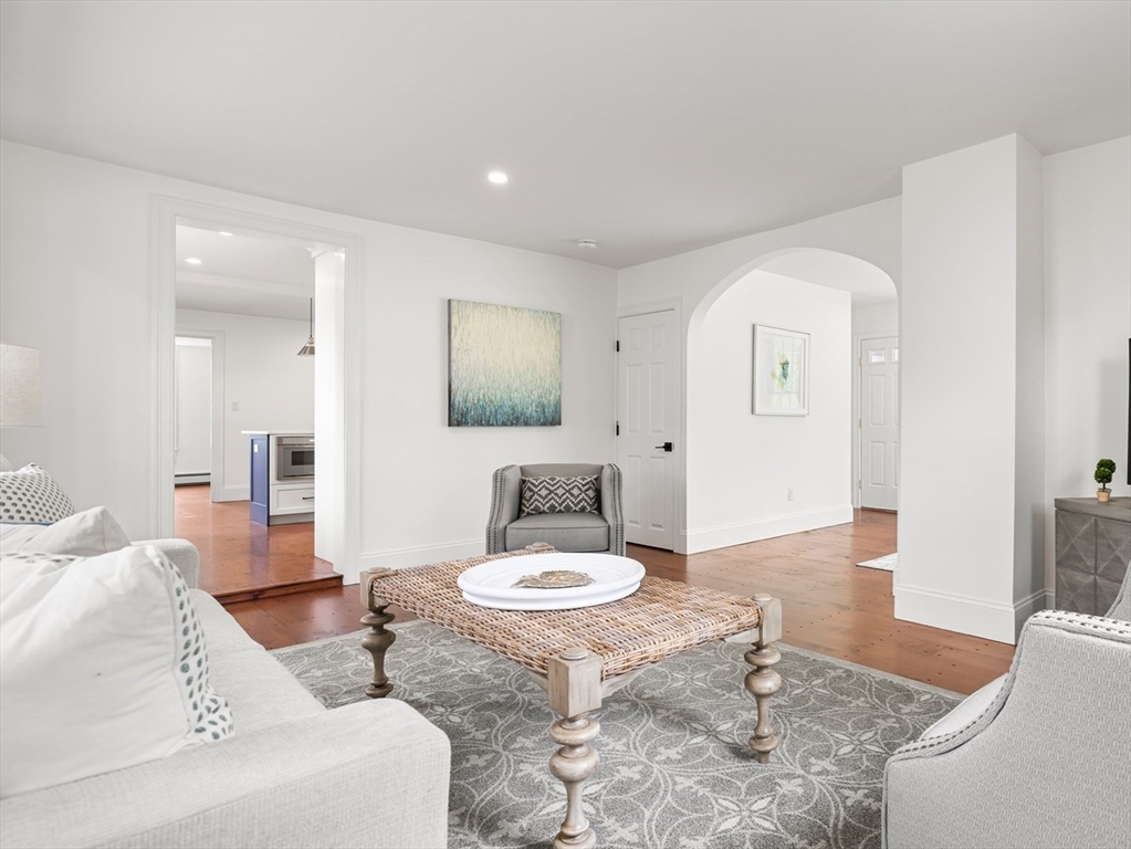 6 Parker Ave