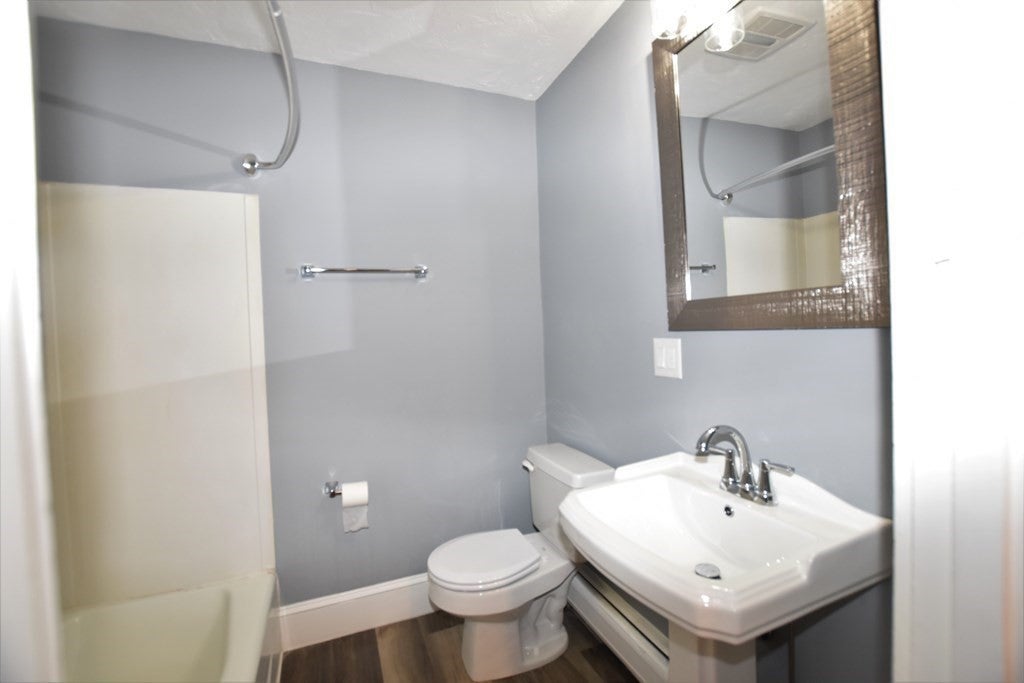 11 Hammond St #4, Waltham, MA, 11 Hammond St #4, Waltham, MA Photo #7