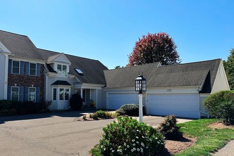 5 Blossom Ct 5 Westborough MA 01581