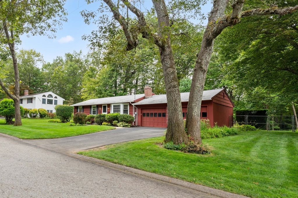 41 Valley Hill
