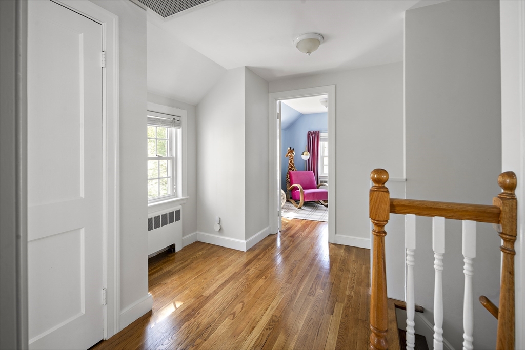 Needham, Massachusetts 02492, United States, 5 Bedrooms Bedrooms, ,4 BathroomsBathrooms,Residential,Active,124248