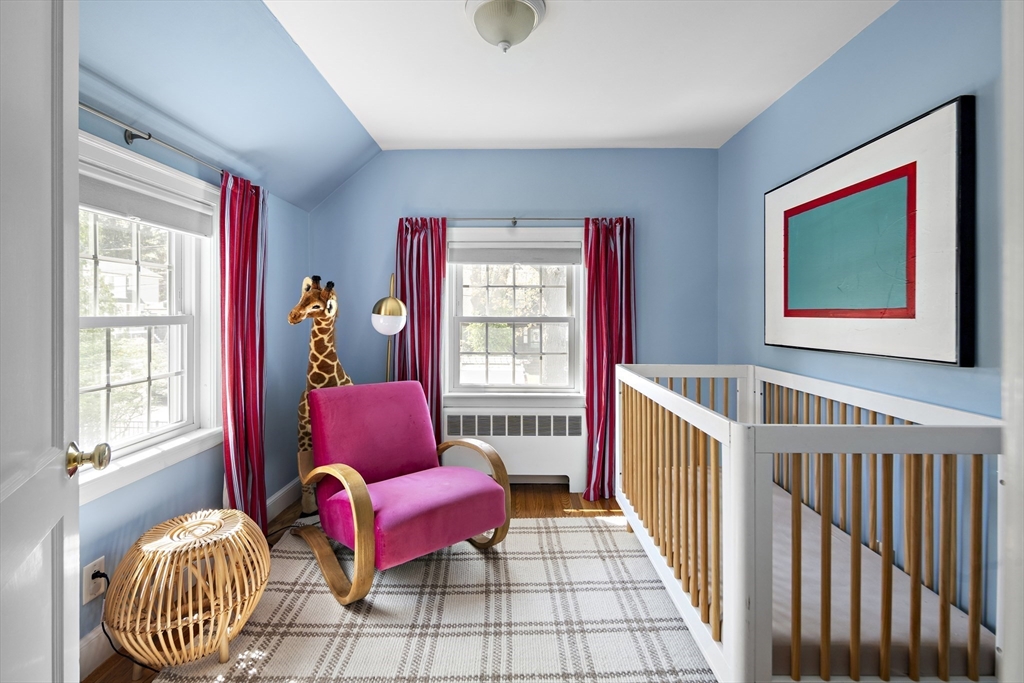 Needham, Massachusetts 02492, United States, 5 Bedrooms Bedrooms, ,4 BathroomsBathrooms,Residential,Active,124248