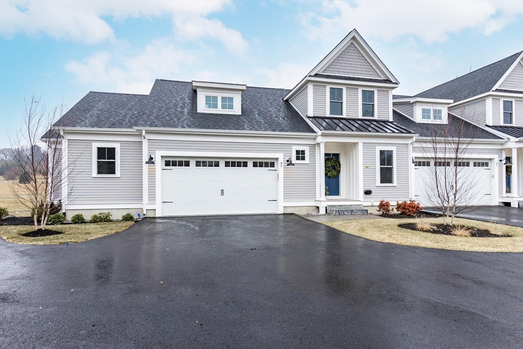 85 East Main Street 85