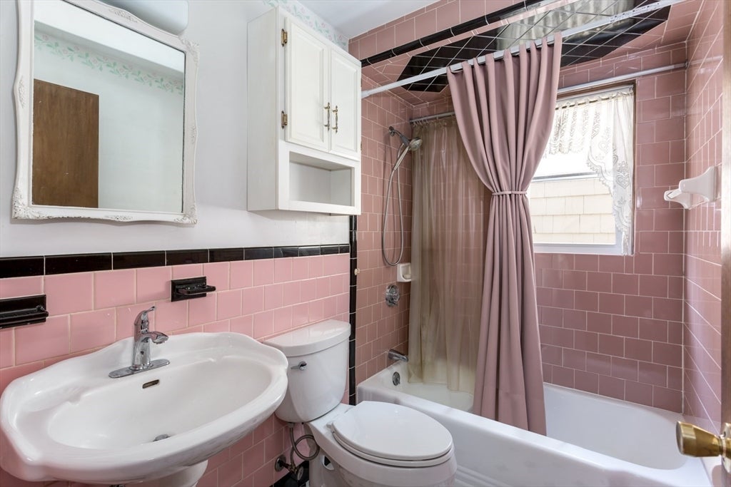 4 Southgate Rd, Franklin, MA, 4 Southgate Rd, Franklin, MA Photo #24