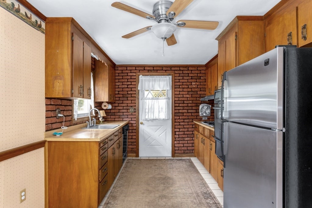 4 Southgate Rd, Franklin, MA, 4 Southgate Rd, Franklin, MA Photo #13