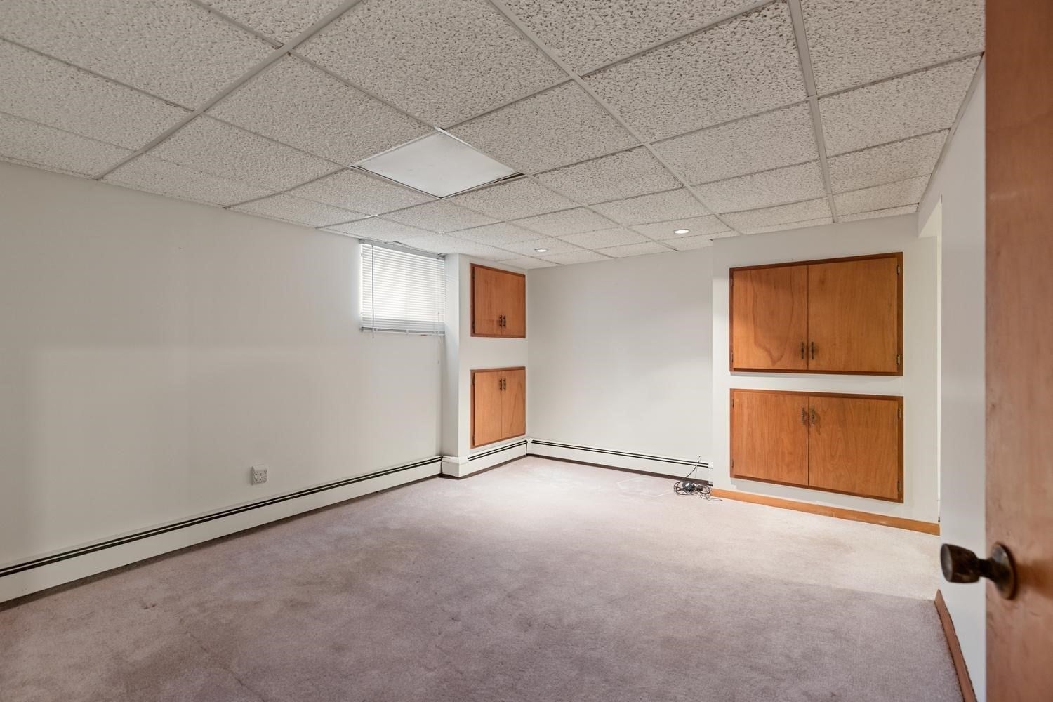 158 Common St, Watertown, MA, 158 Common St, Watertown, MA Photo #28