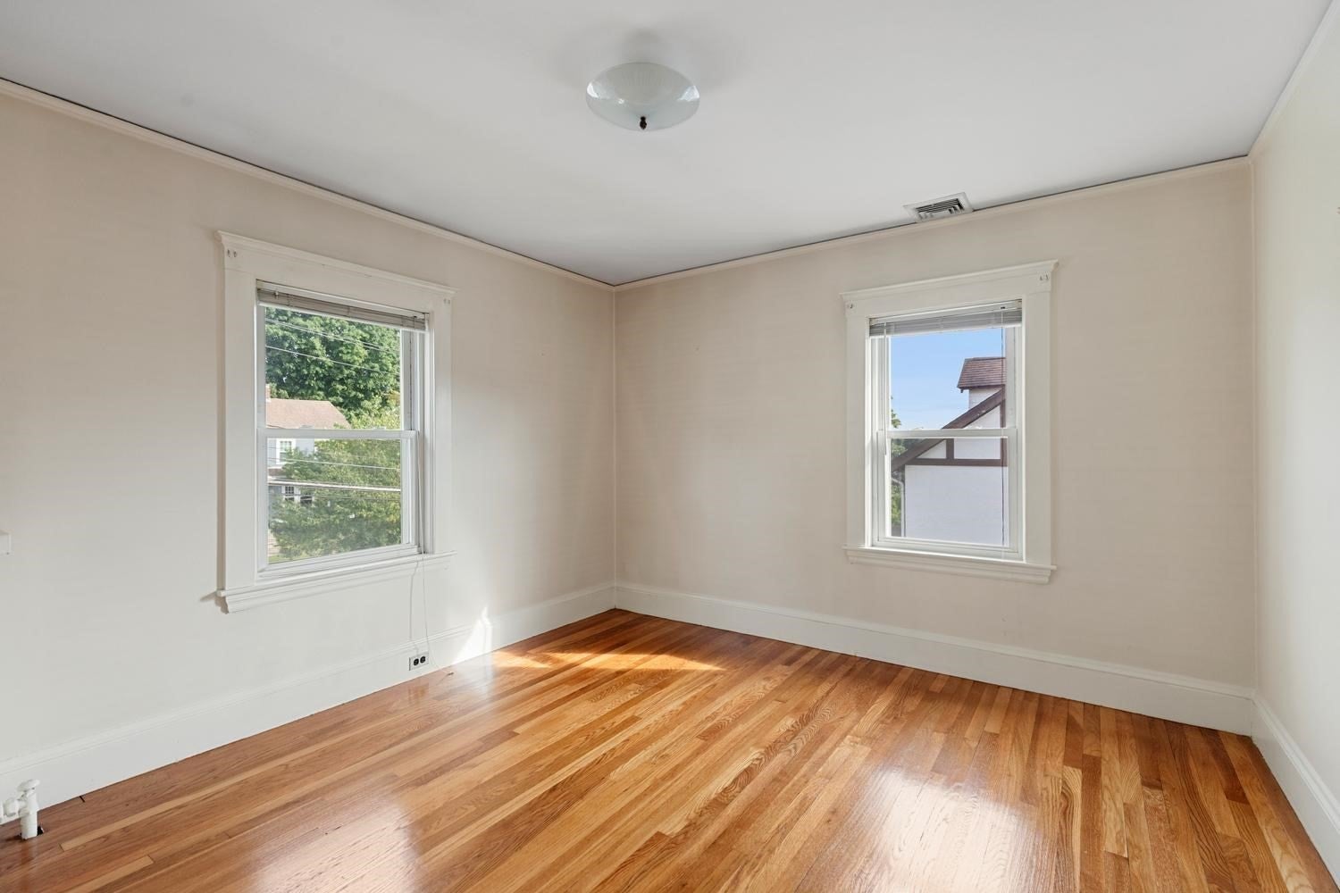 158 Common St, Watertown, MA, 158 Common St, Watertown, MA Photo #22