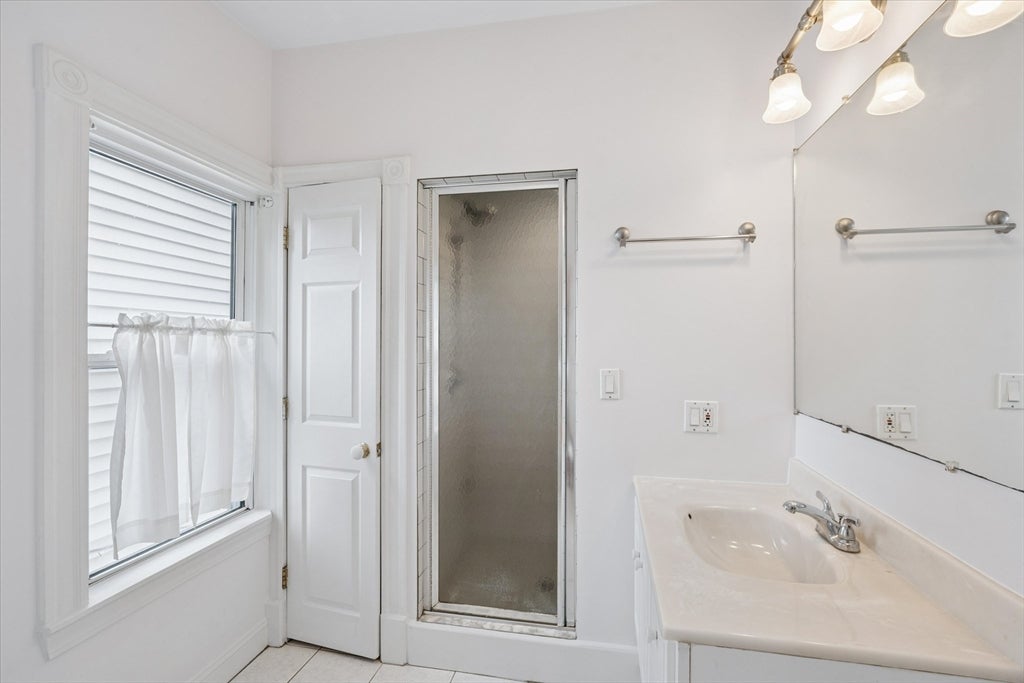 153 G St, Boston, MA, 153 G St, Boston, MA Photo #5