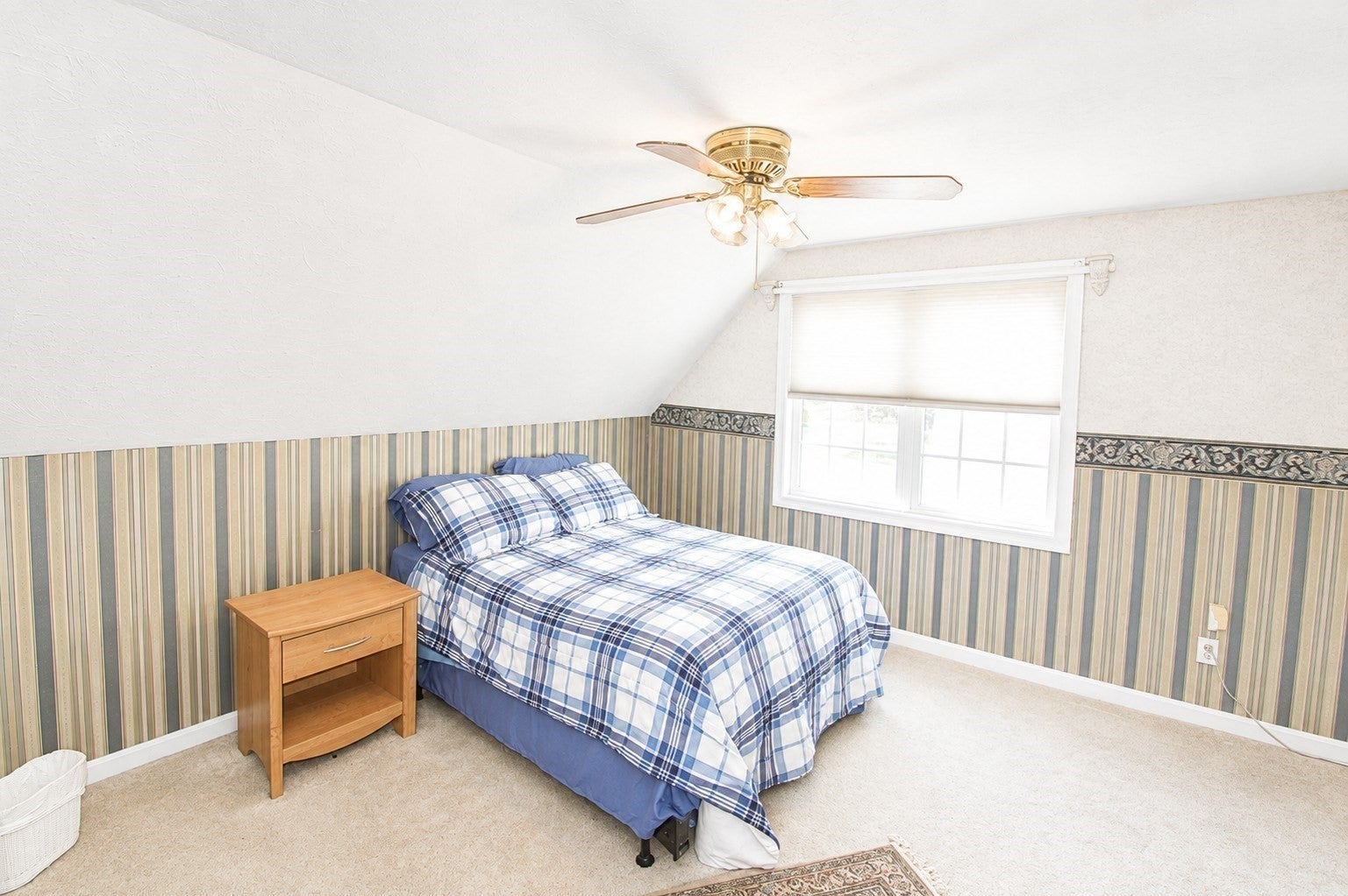 10 Patriot Ln, Whitman, MA Photo #17