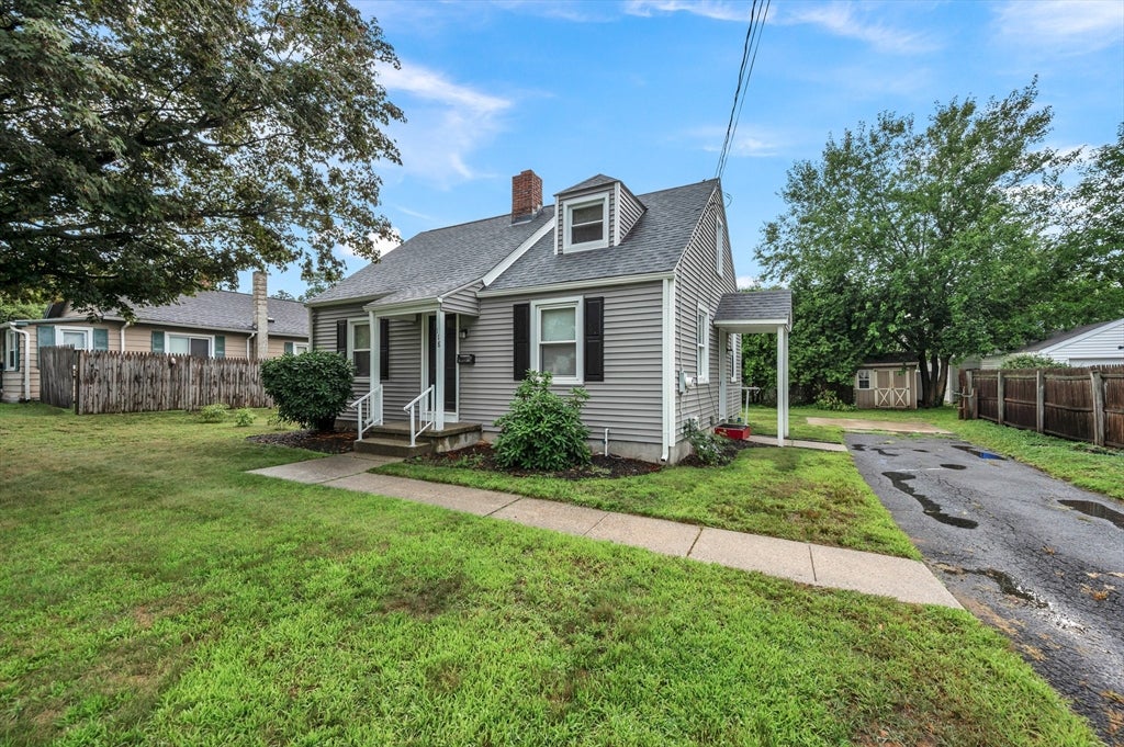 118 Pilgrim Rd, Springfield, MA, 118 Pilgrim Rd, Springfield, MA Photo #2