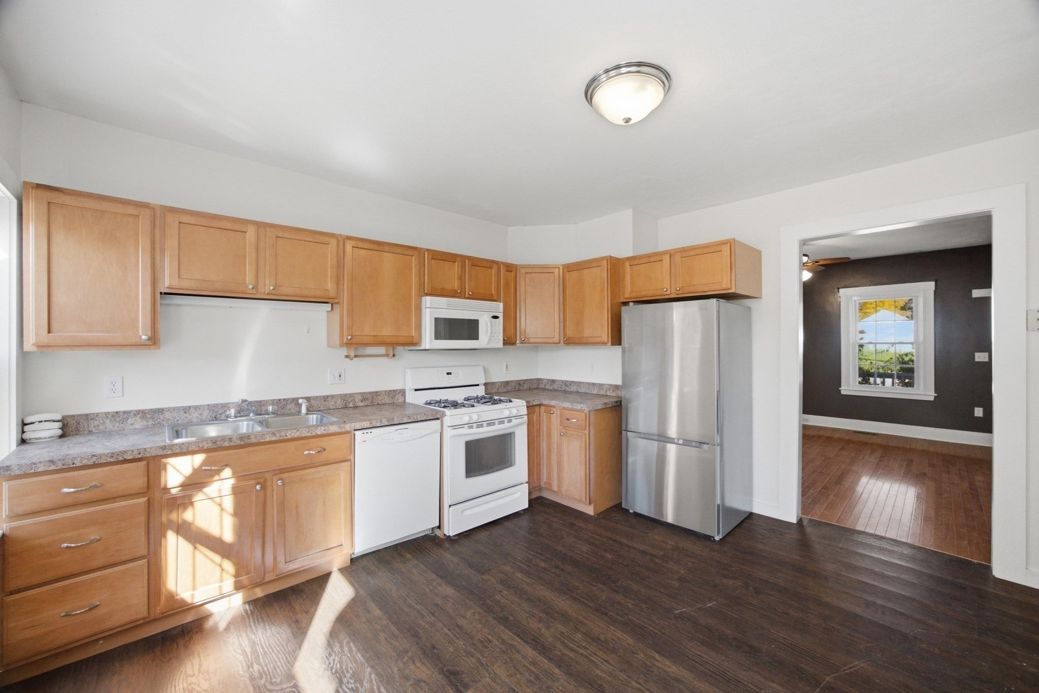 179 N Main Street #179, Northbridge, MA Photo #8