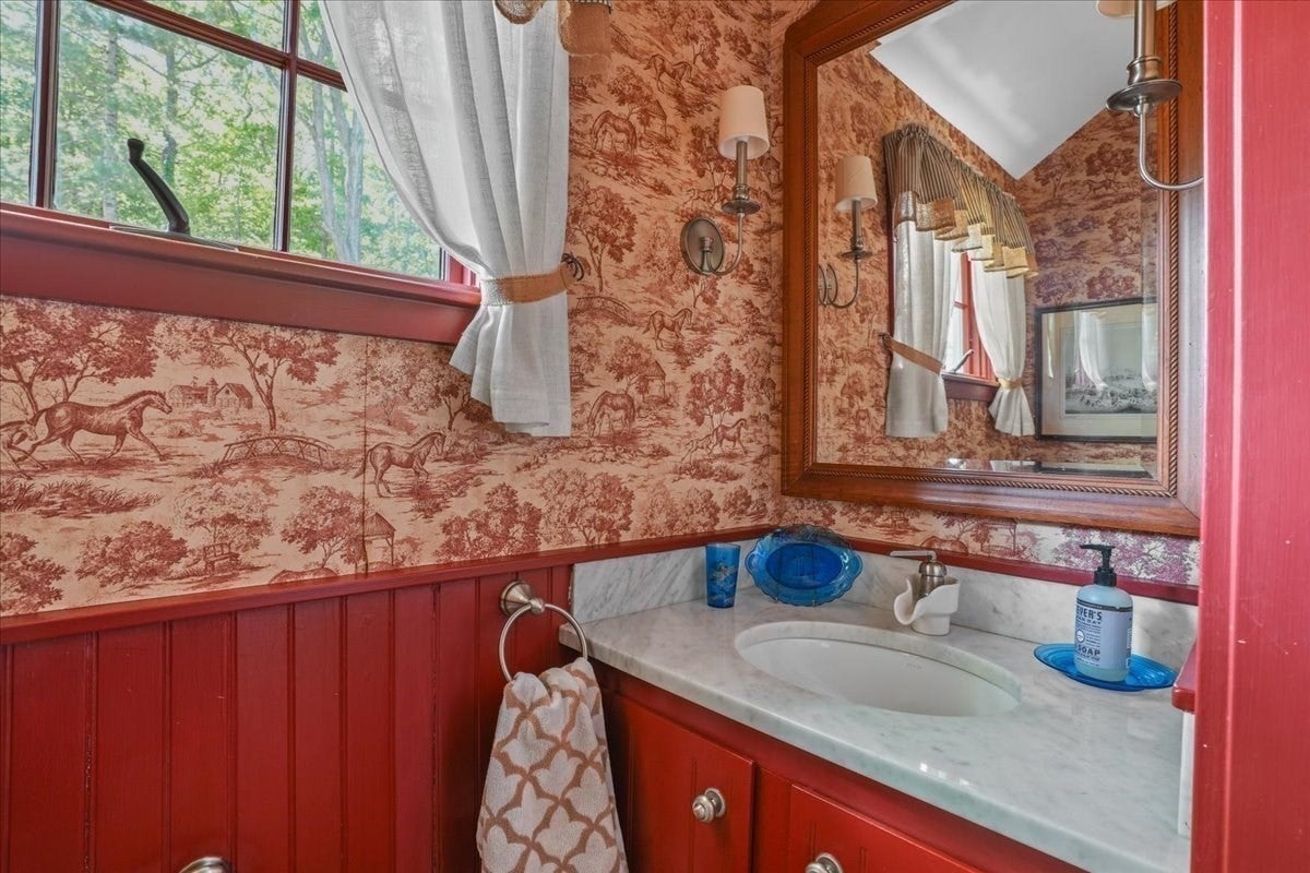 26 Neal Gate St, Scituate, MA, 26 Neal Gate St, Scituate, MA Photo #37