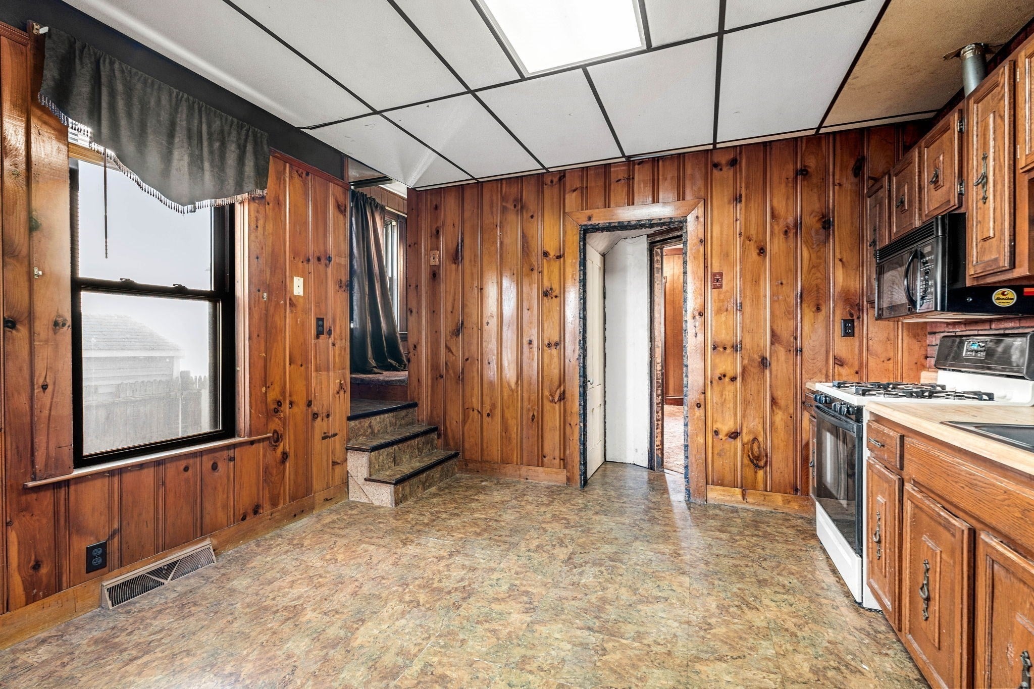 19 W Water St, Wakefield, MA, 19 W Water St, Wakefield, MA Photo #12