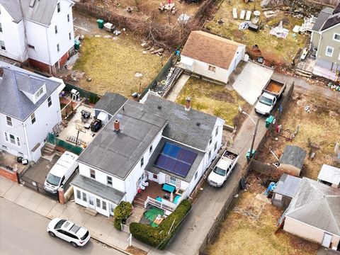 120-124 Sheridan St Lynn MA 01902