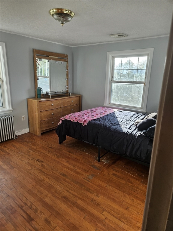 Lowell, Massachusetts 01850, United States, 3 Bedrooms Bedrooms, ,2 BathroomsBathrooms,Residential,Active,229529