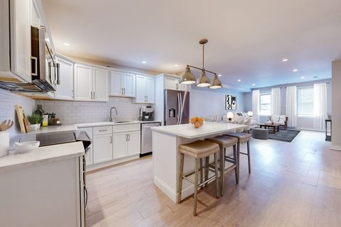 Condominium in Boston MA 120 Webster St.jpg